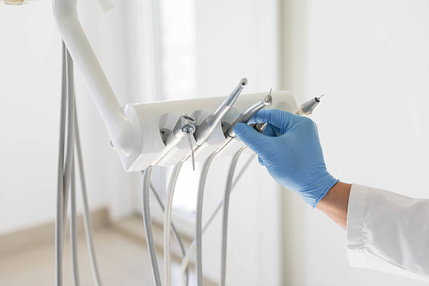 24/7 Emergency Tooth Extraction experts in LaCoste, TX